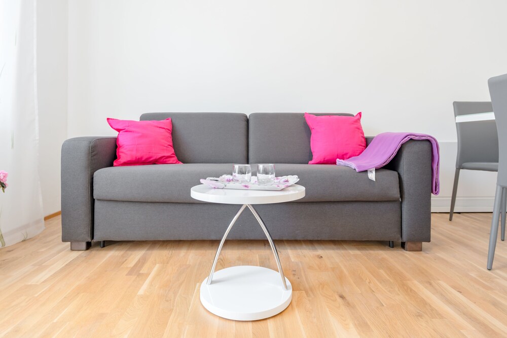 Lct Oleander Apartments