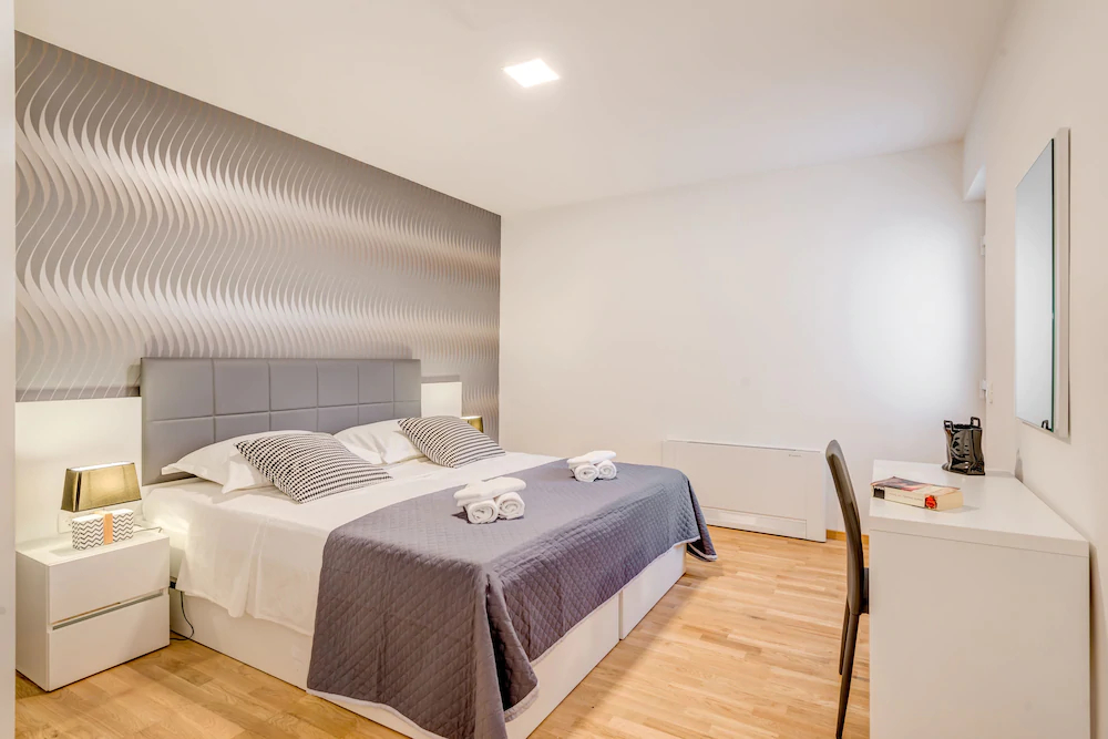 Lct Oleander Apartments