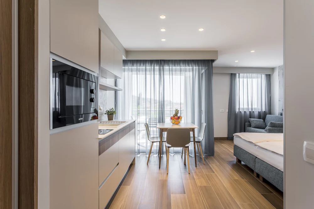 Ringo Apartments