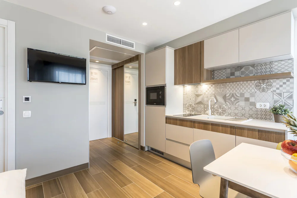 Ringo Apartments