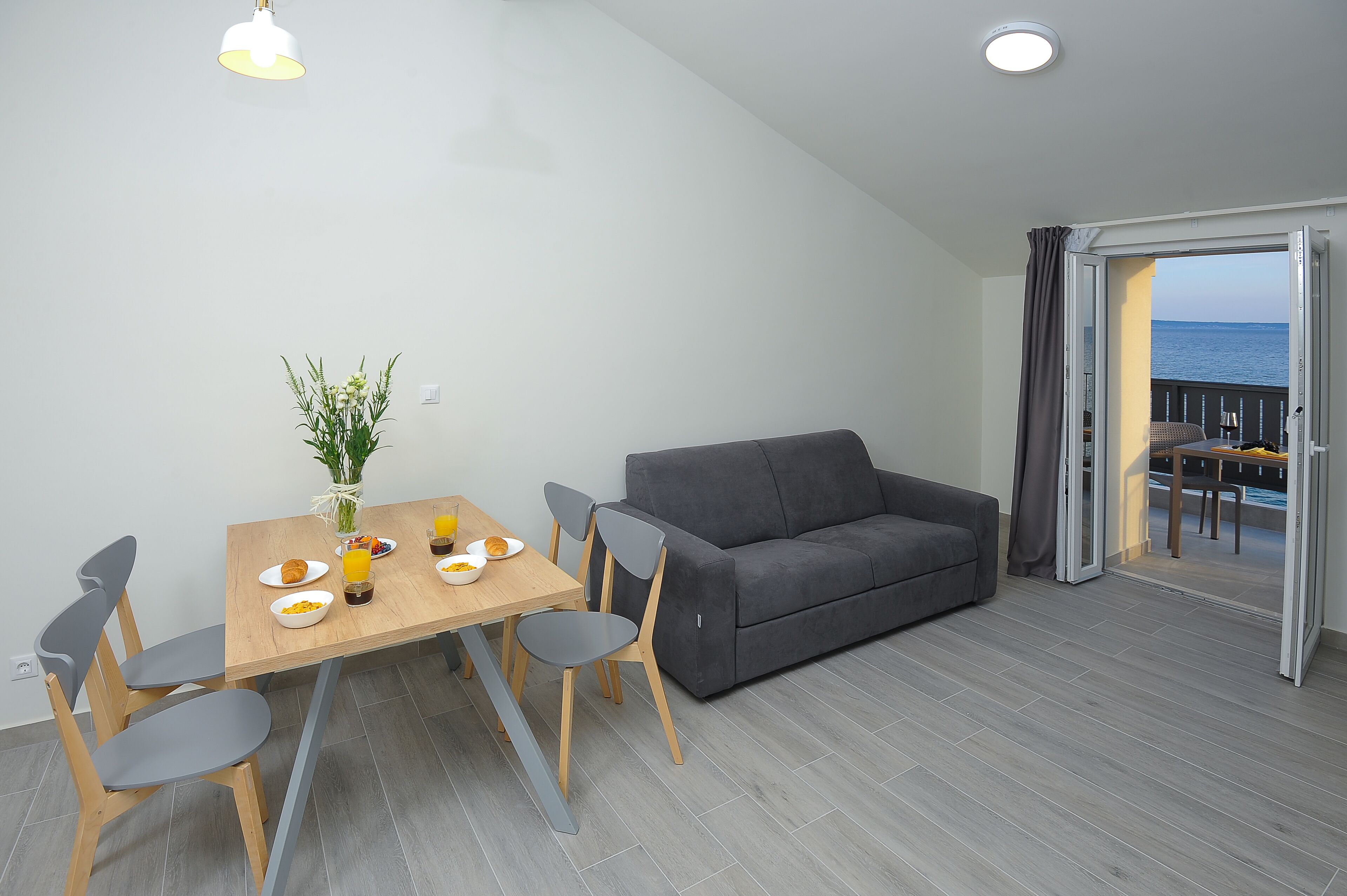 Seaside Luxury Suites
