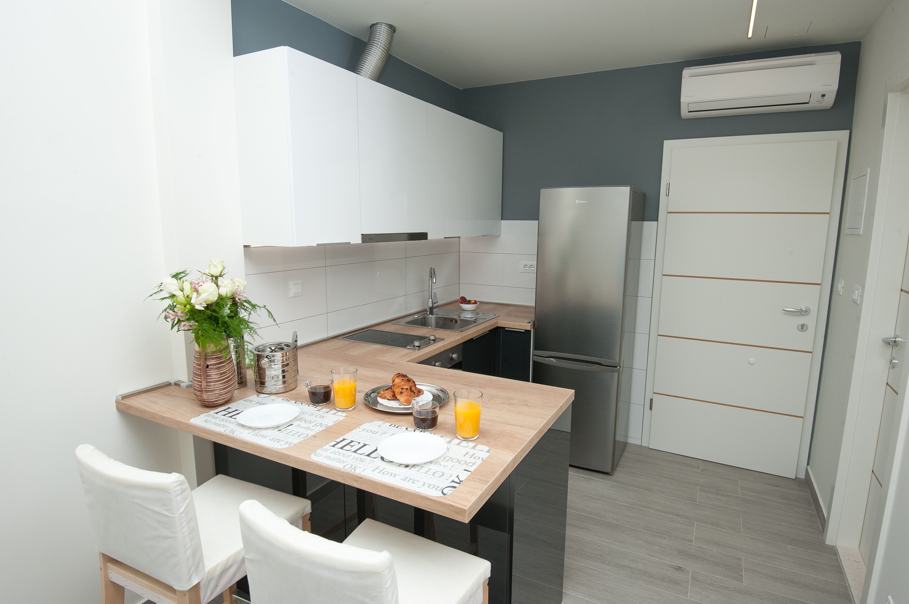 Seaside Luxury Suites