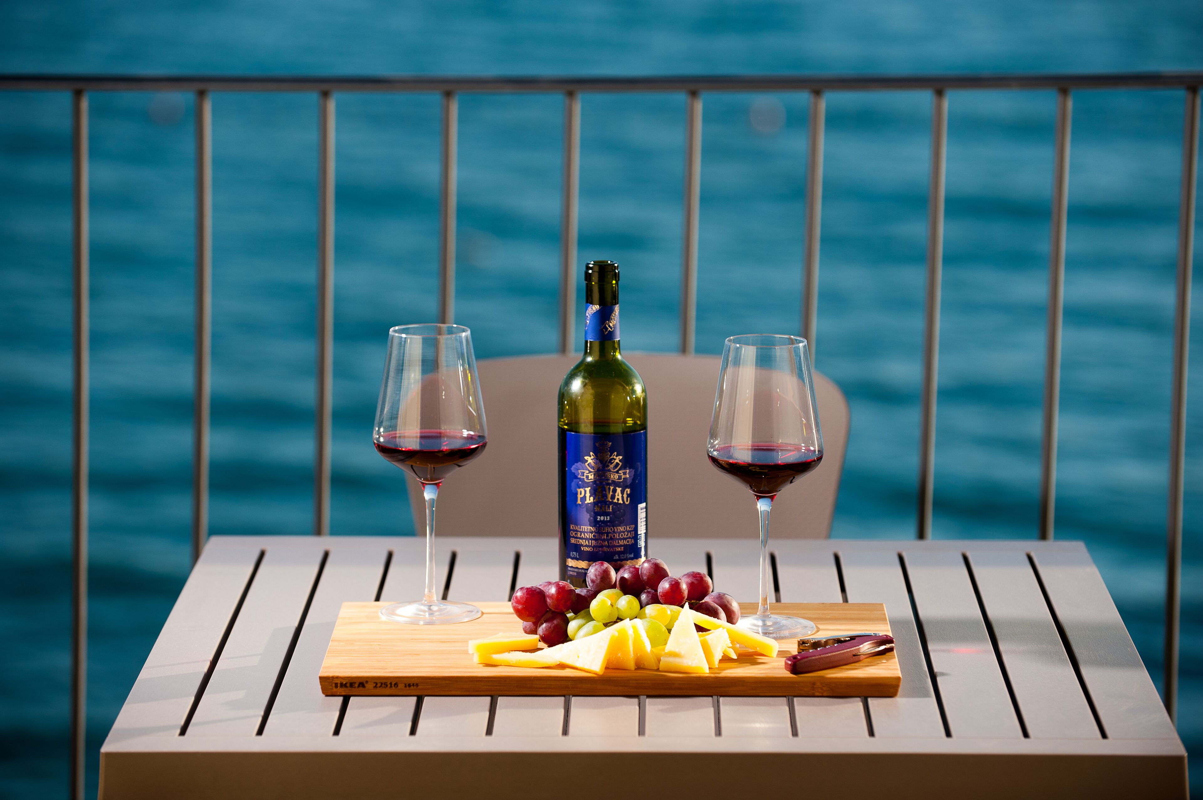 Seaside Luxury Suites