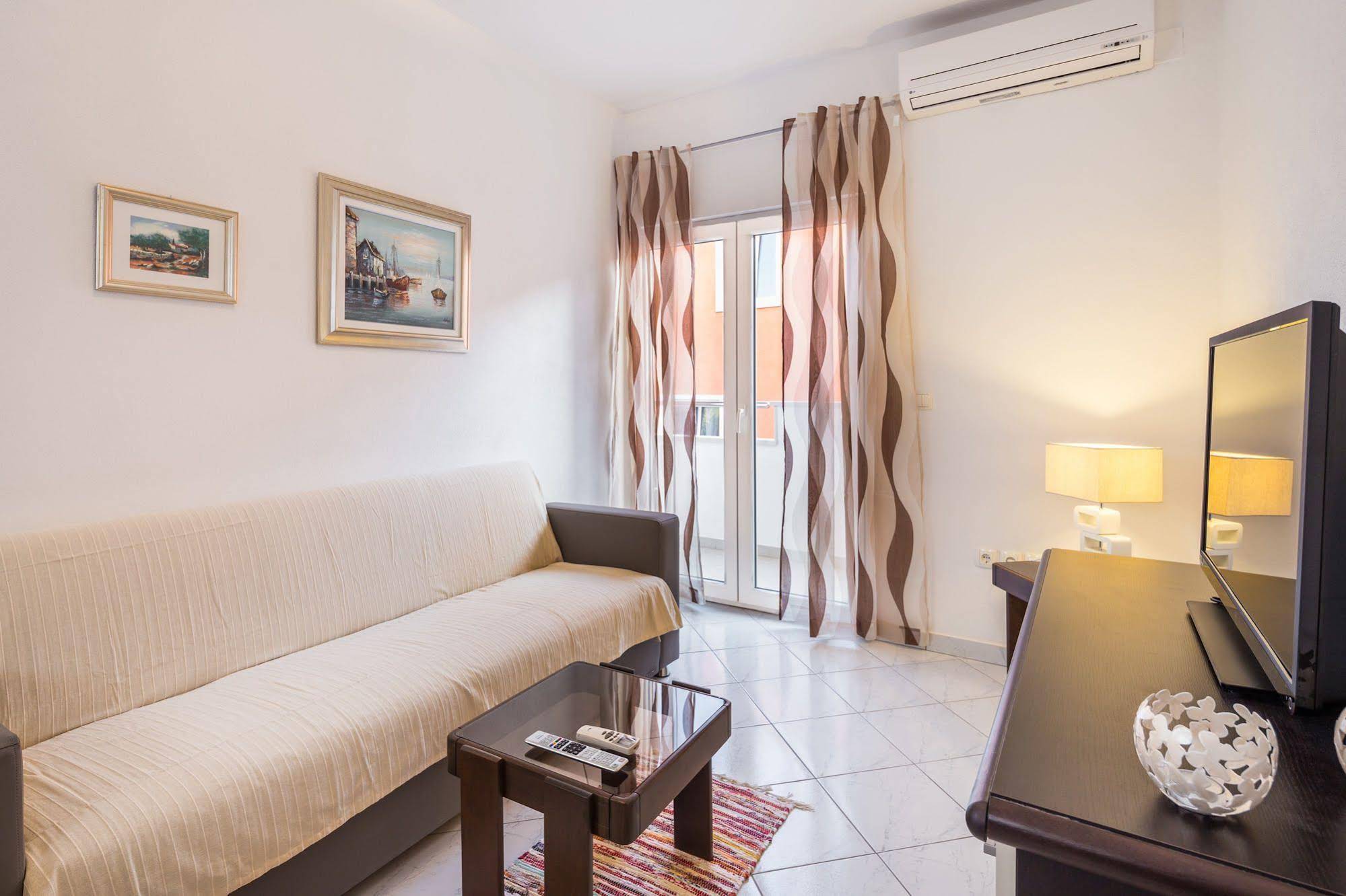 Villa Kolar Apartments