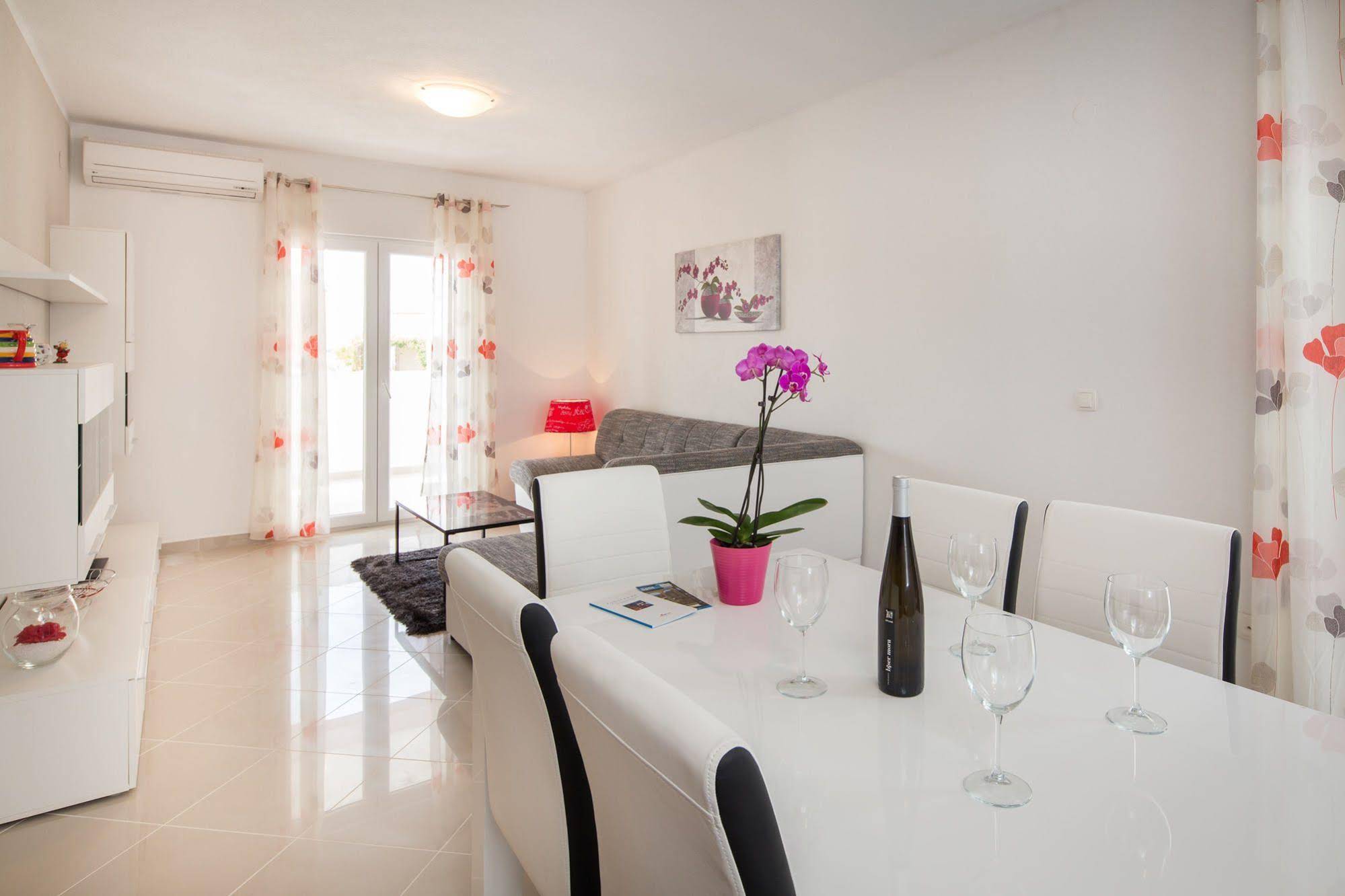 Villa Kolar Apartments