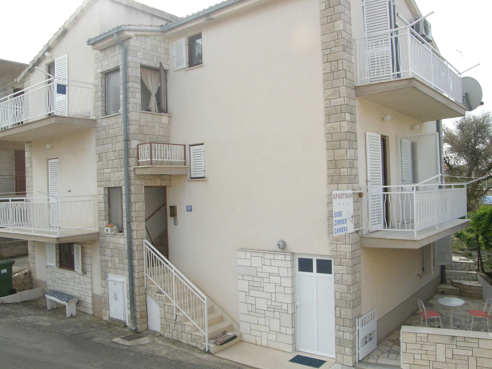 Apartment and Rooms Gasperov