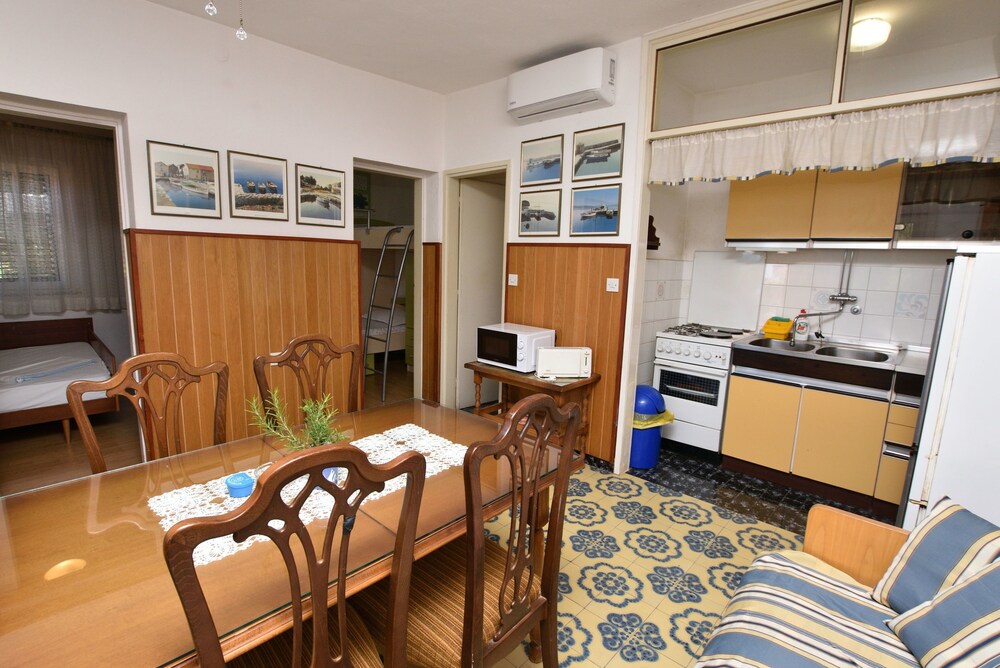Apartments 2M