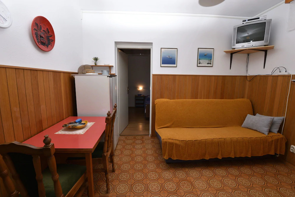 Apartments 2M