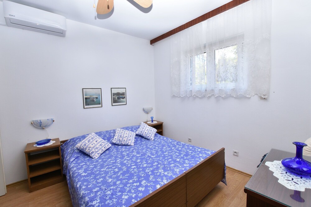 Apartments 2M