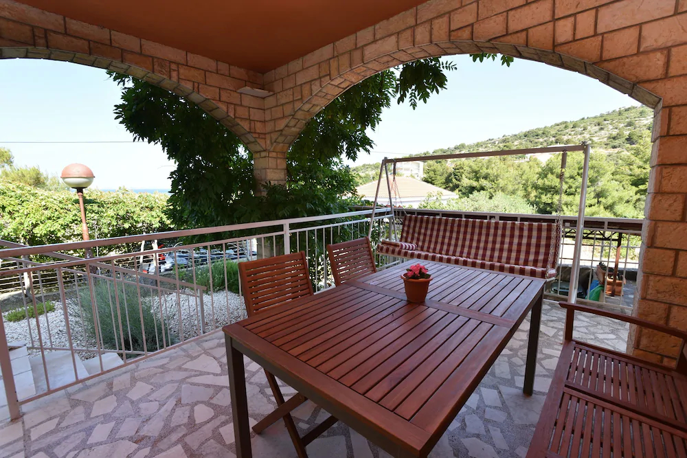 Apartments 2M