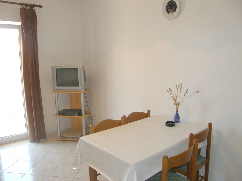 Apartments And Room Kiko