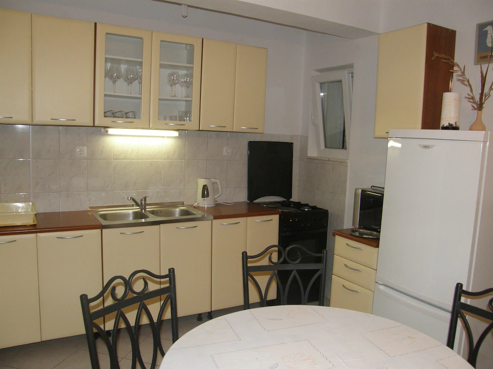 Apartments And Room Kiko