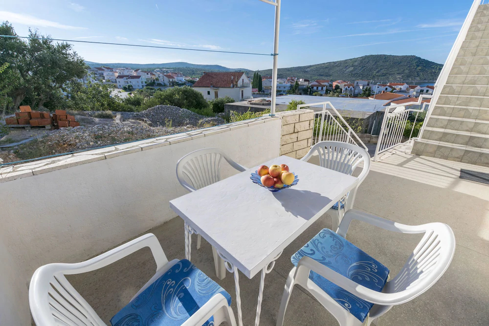 Apartments And Room Milka-Jere