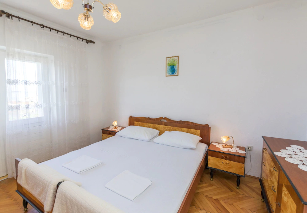 Apartments And Room Milka-Jere