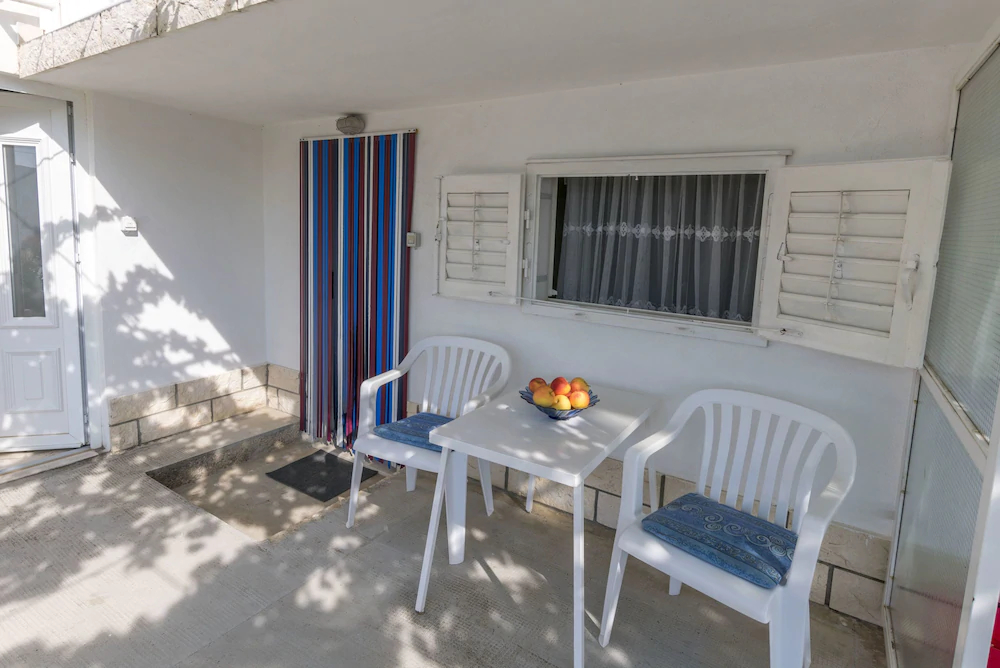 Apartments And Room Milka-Jere