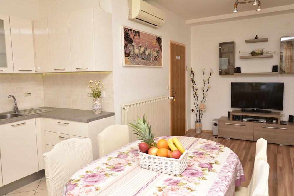 Apartments Brico