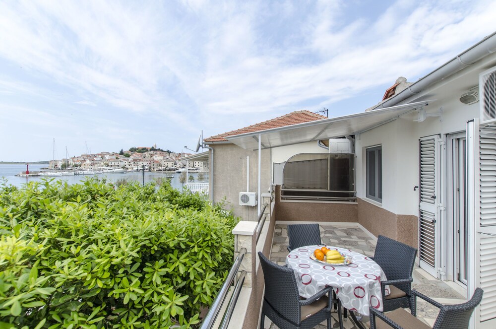 Apartments Danijela