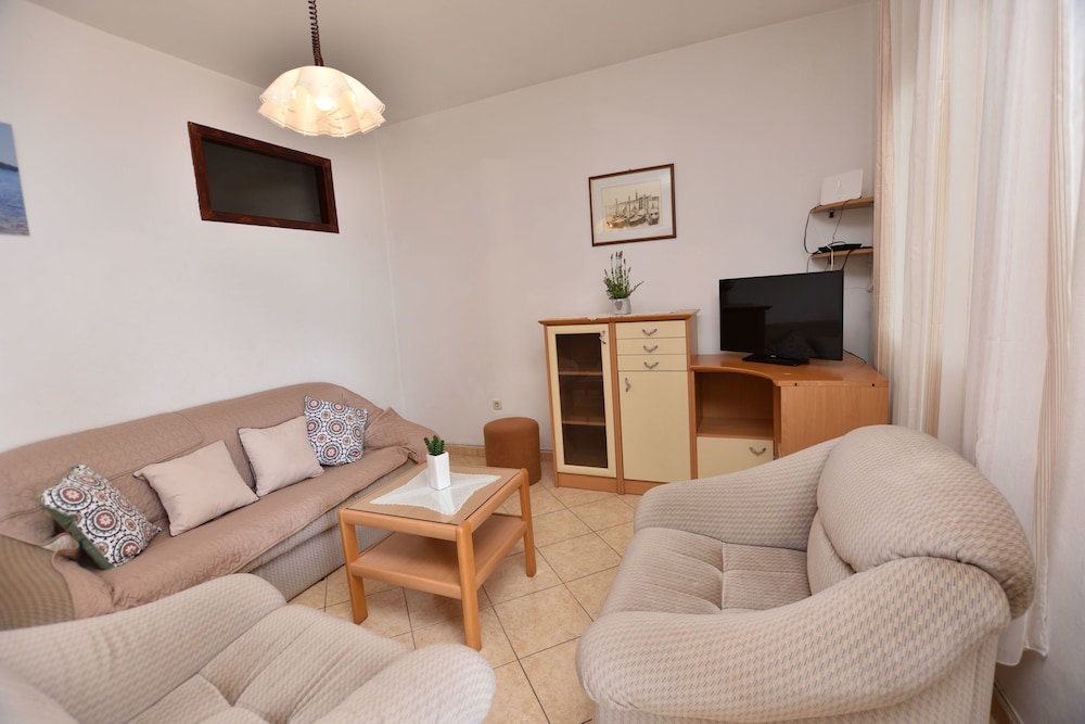 Apartments Danijela