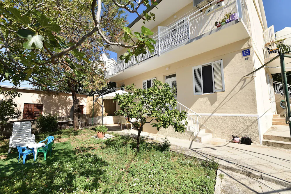 Apartments Dragica