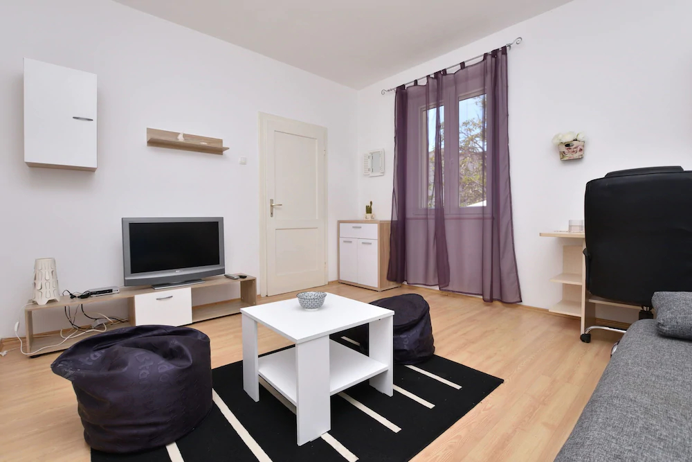 Apartments Dragica