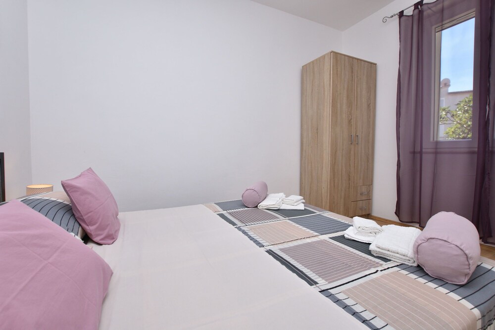 Apartments Dragica