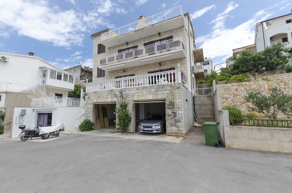 Apartments Duan