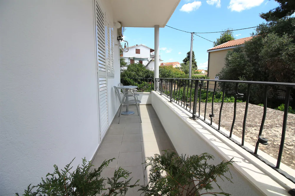Apartments Ena