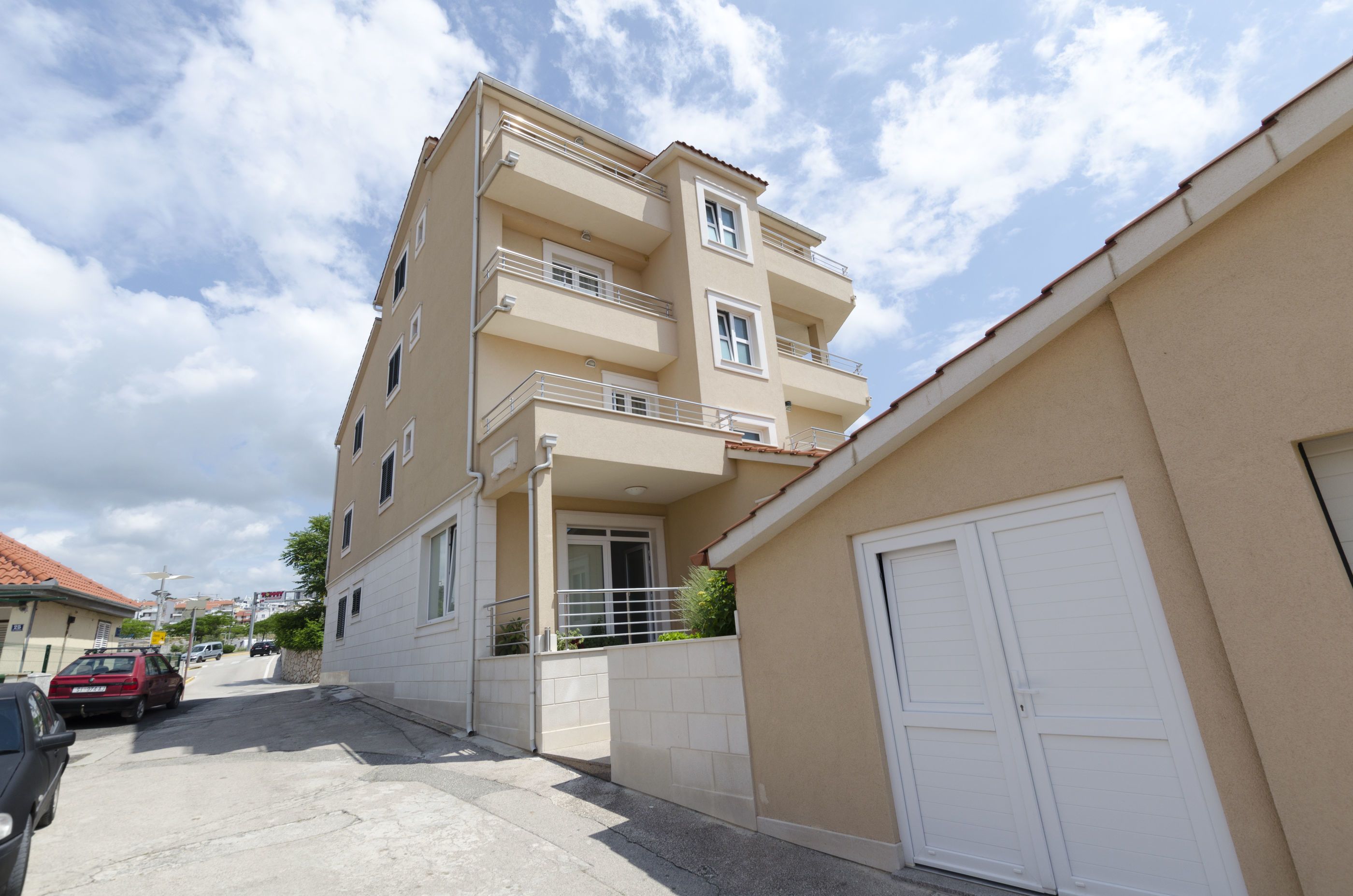 Apartments Frane