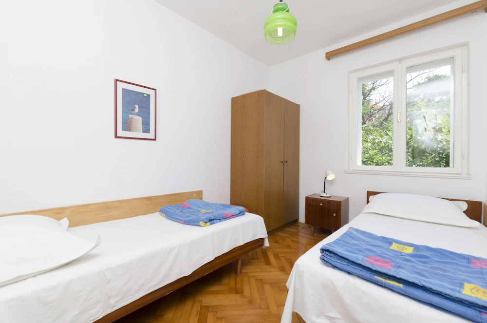 Apartments Goran