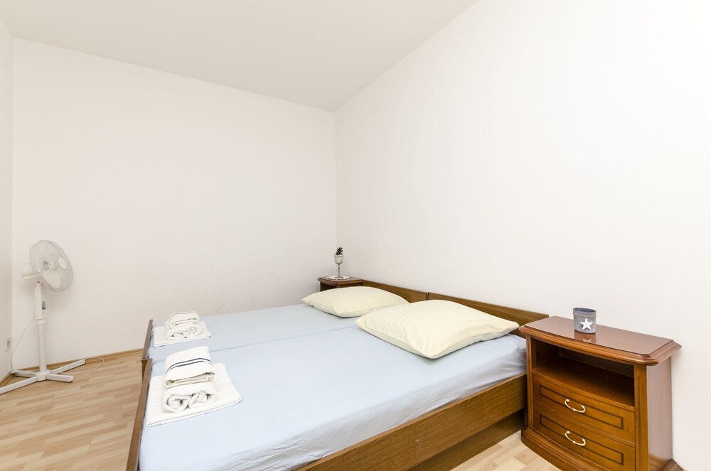 Apartments Grozdana