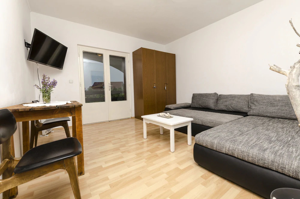 Apartments Grozdana