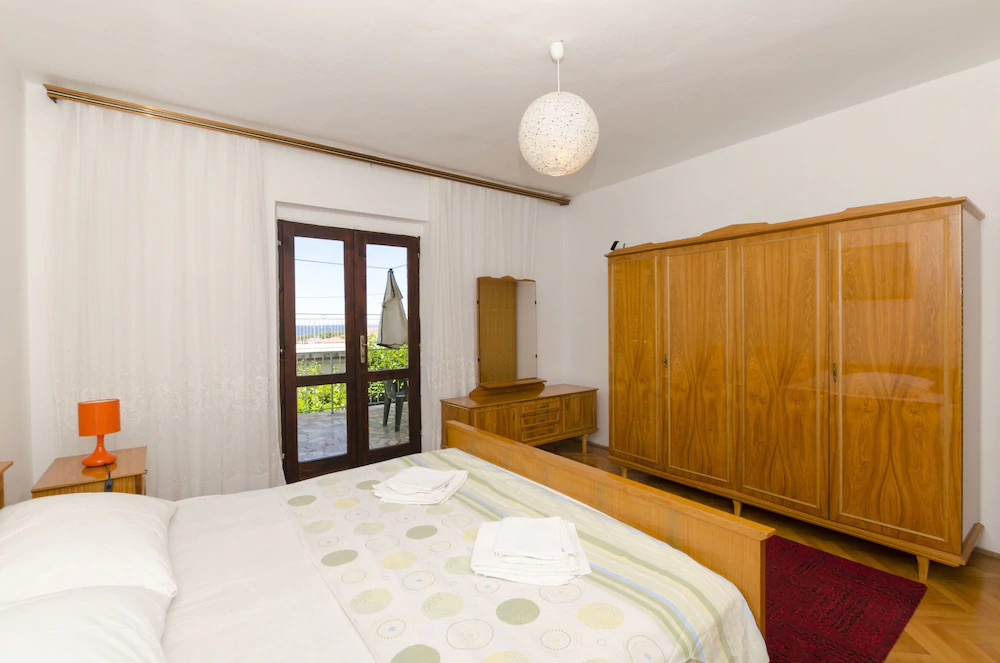 Apartments Ivica
