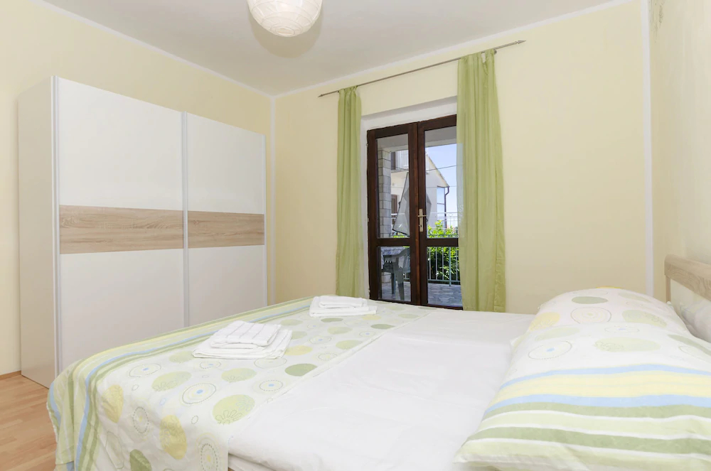 Apartments Ivica