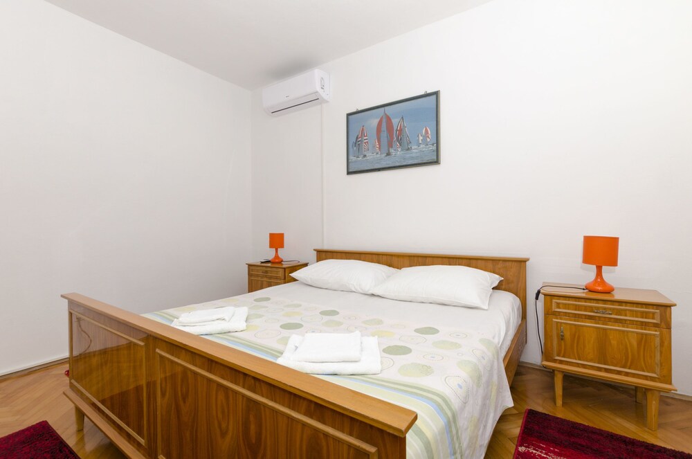 Apartments Ivica