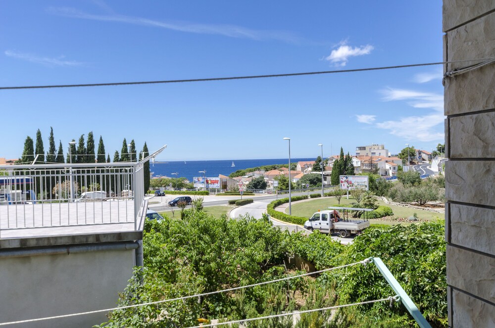 Apartments Ivica