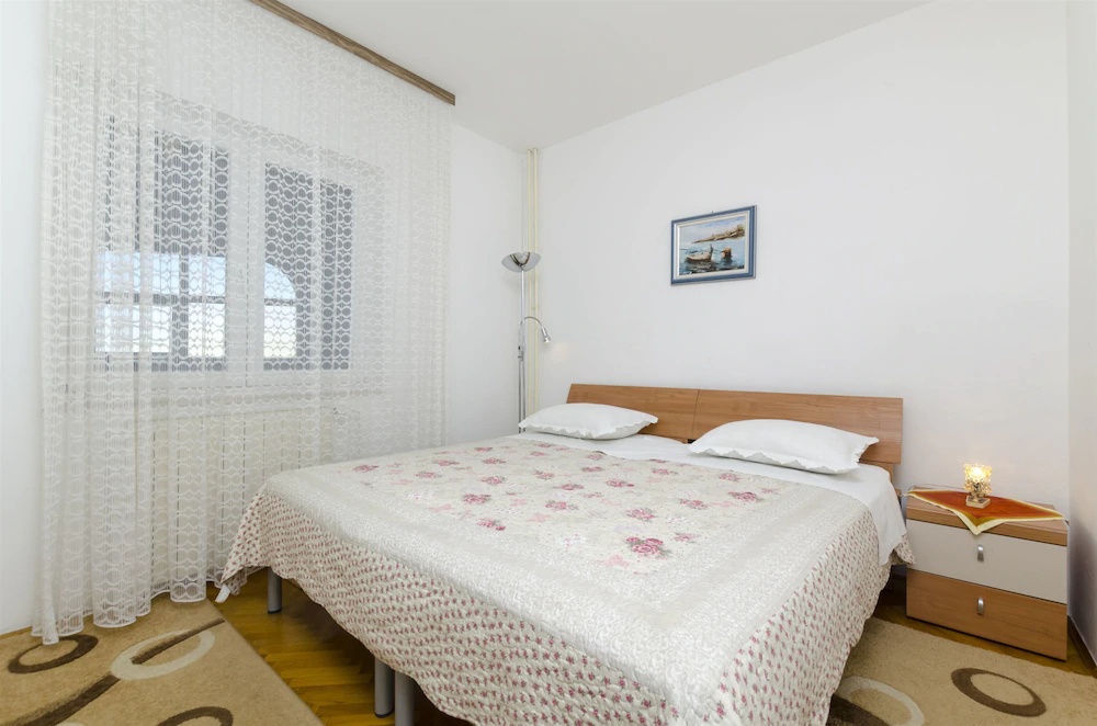Apartments Karmela