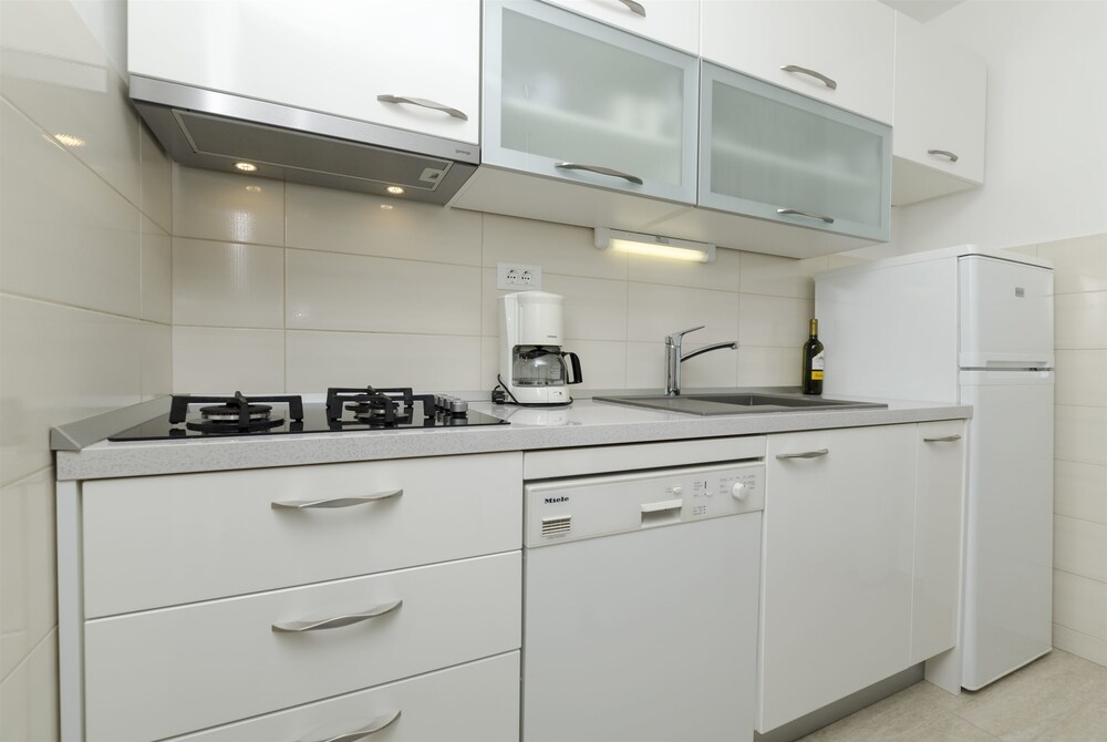 Apartments Karmela