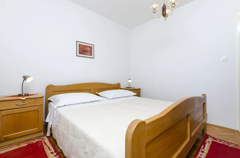 Apartments Karmela