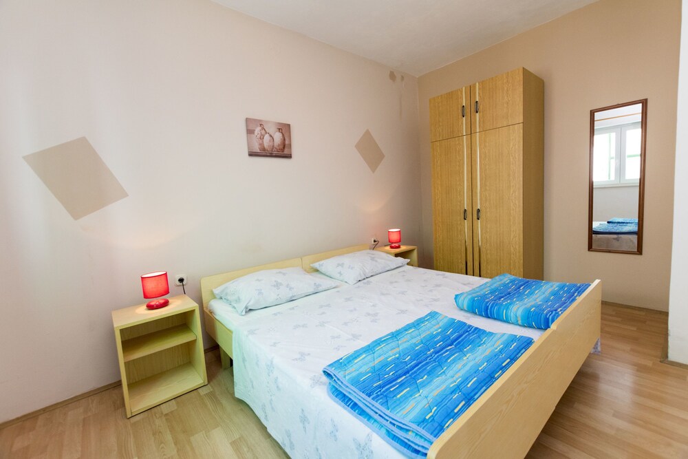 Apartments Ksenija