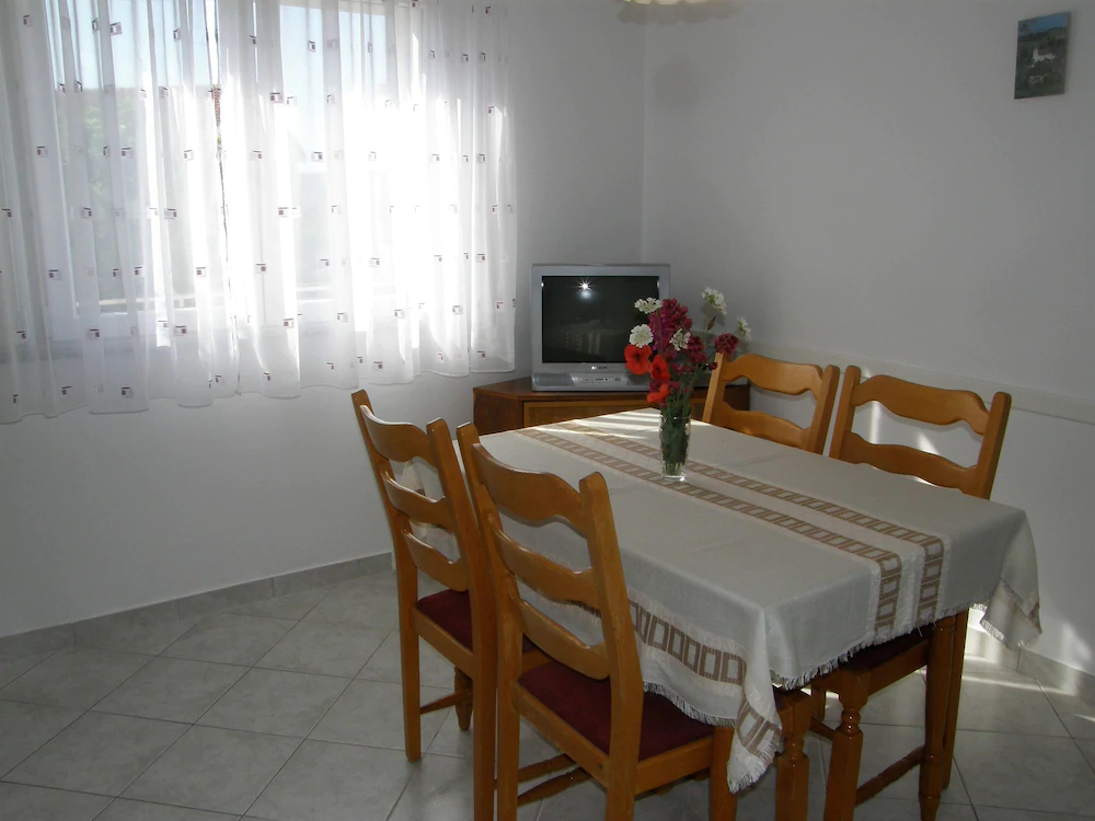 Apartments Kure