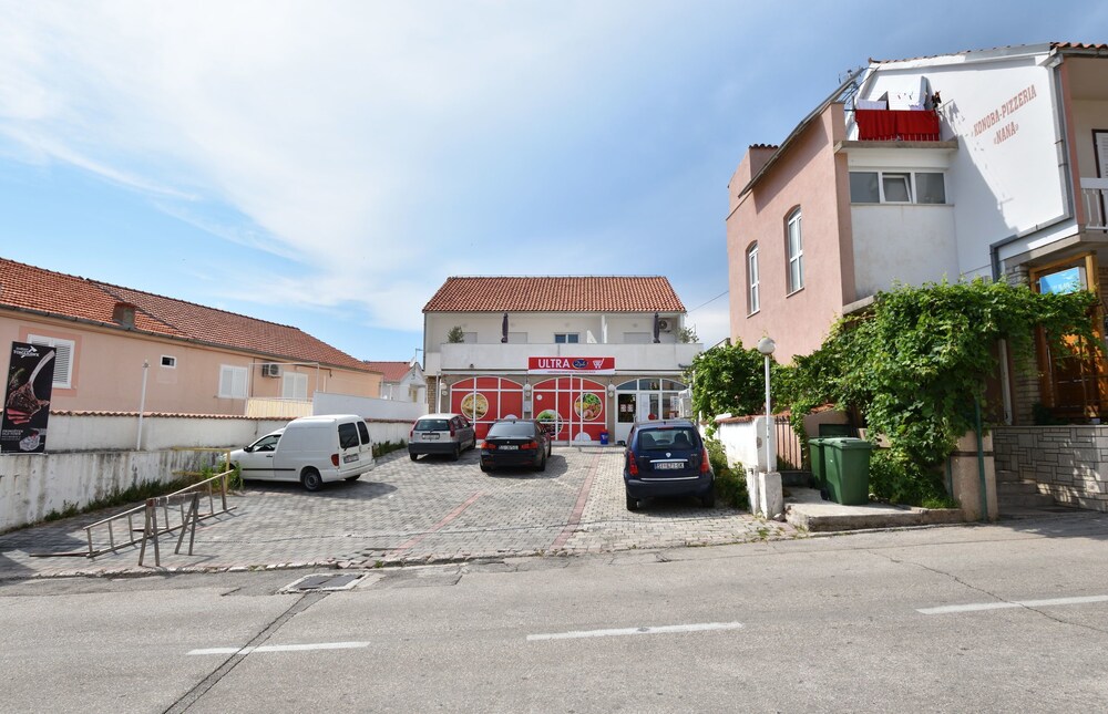 Apartments Leonardo