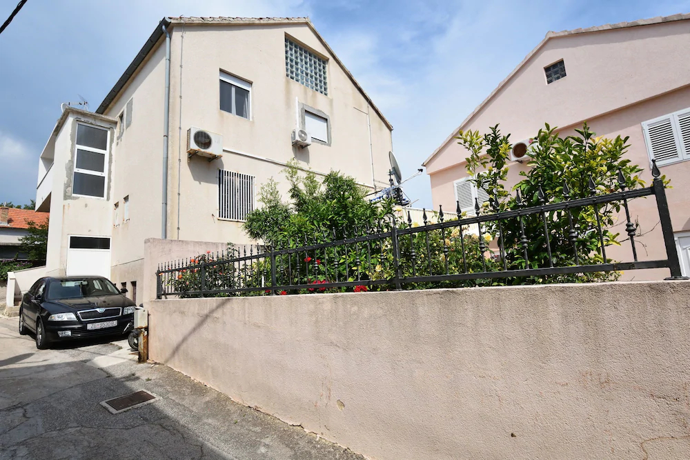 Apartments Leonardo