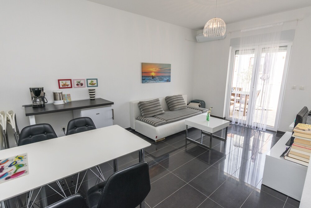 Apartments Leonardo