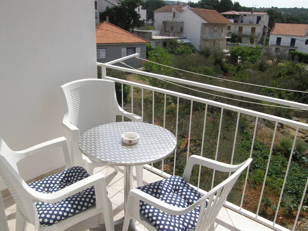 Apartments Ljubo