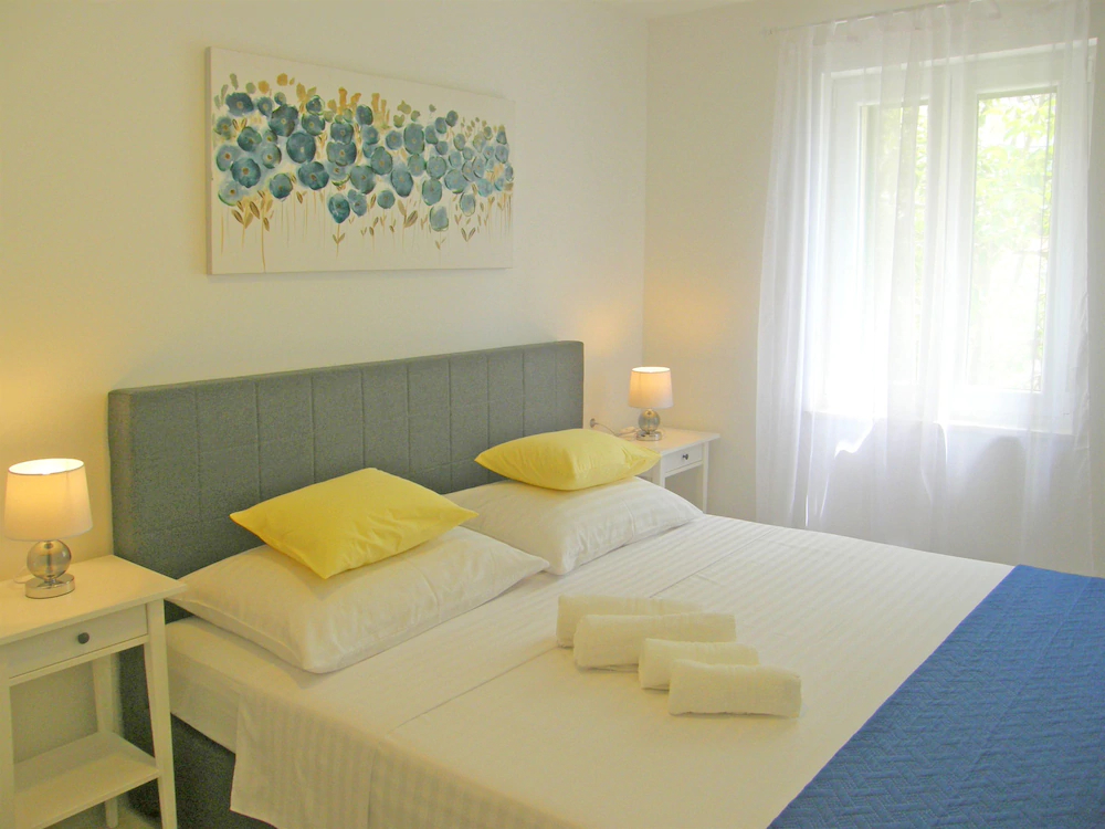 Apartments Mare