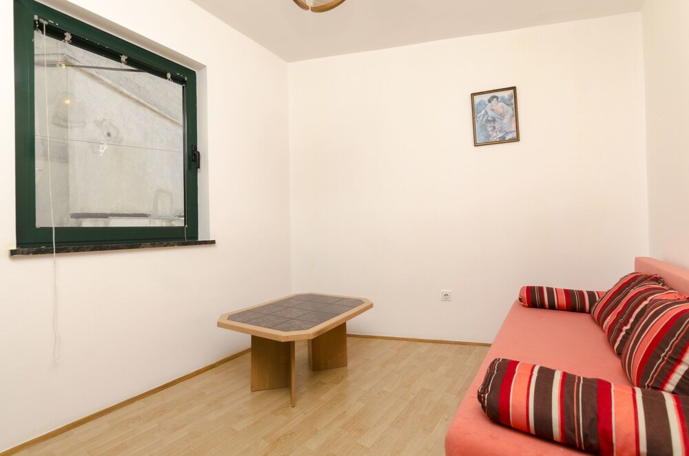 Apartments Mirko