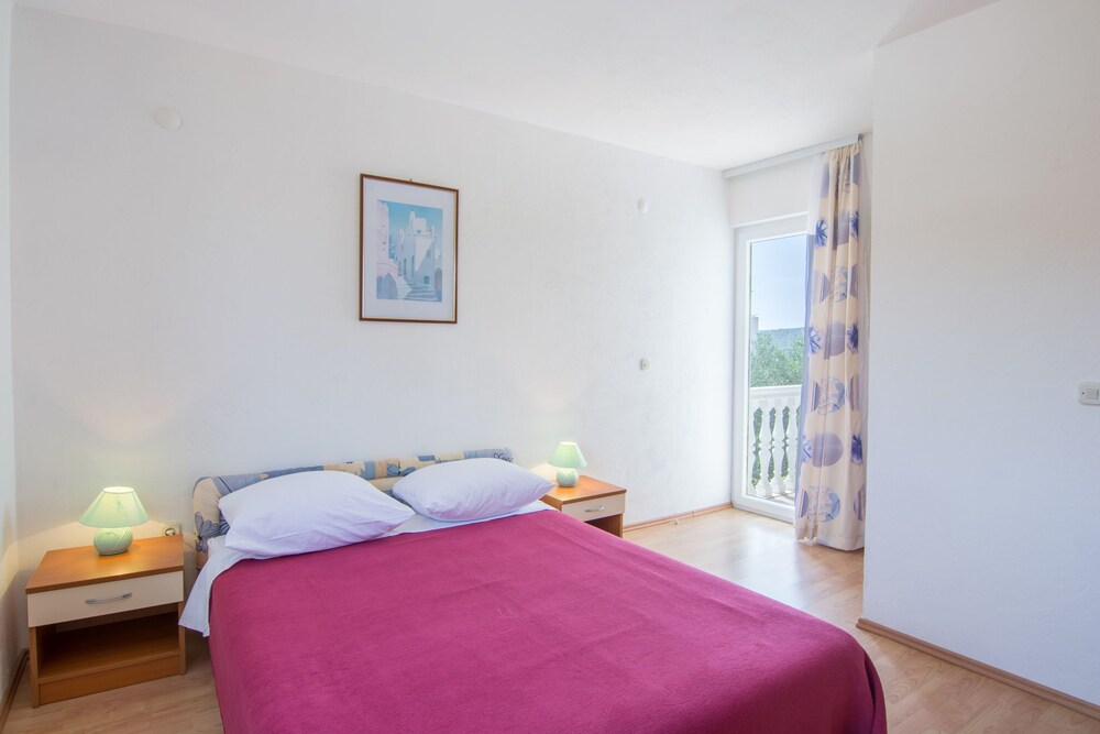 Apartments Nediljka