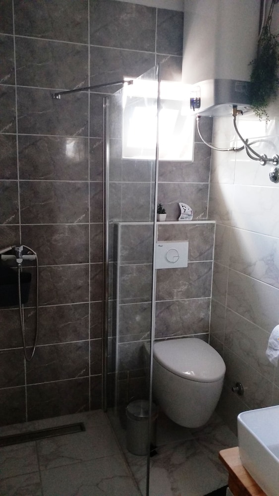 Apartments Ra