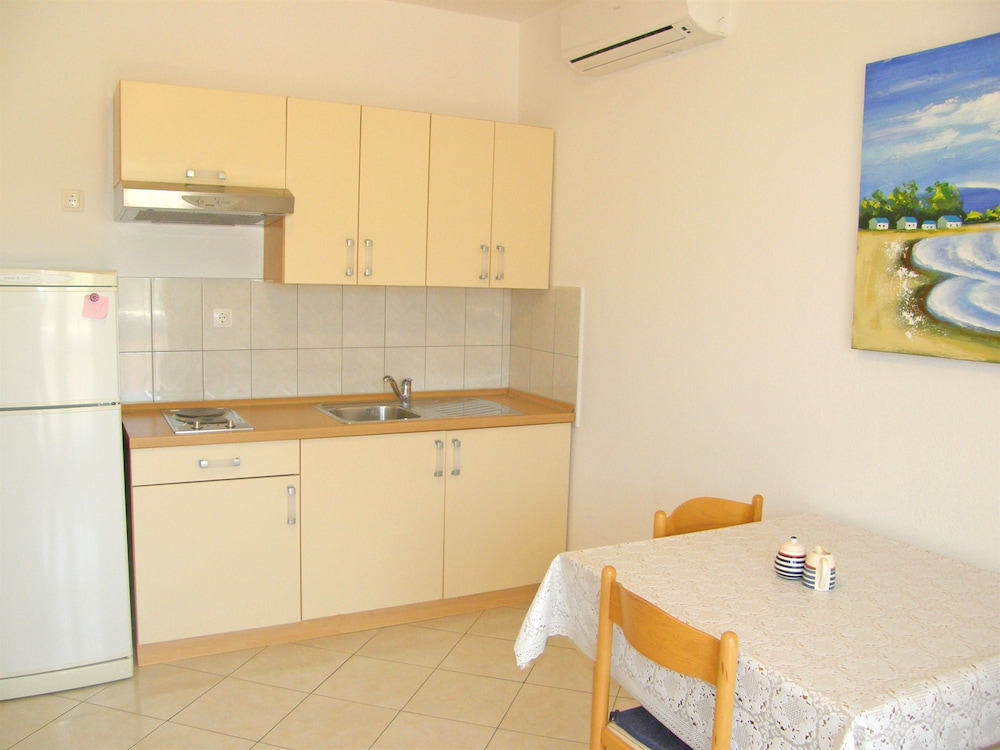 Apartments Rina