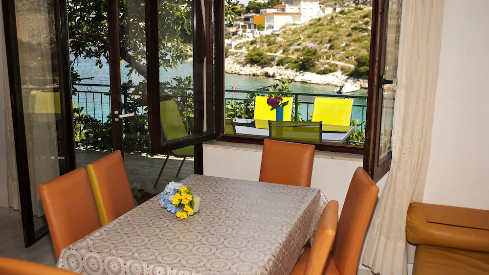 Apartments Bobi